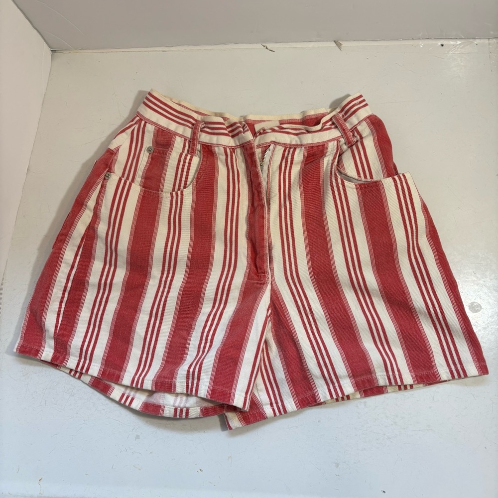 Vintage women's denim white and red striped shorts - see measurements for size
